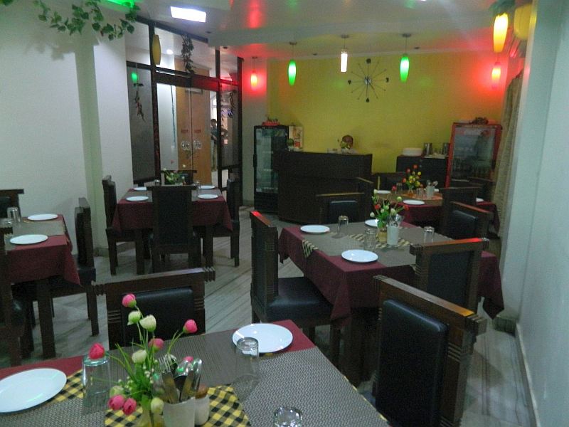 restaurant-1